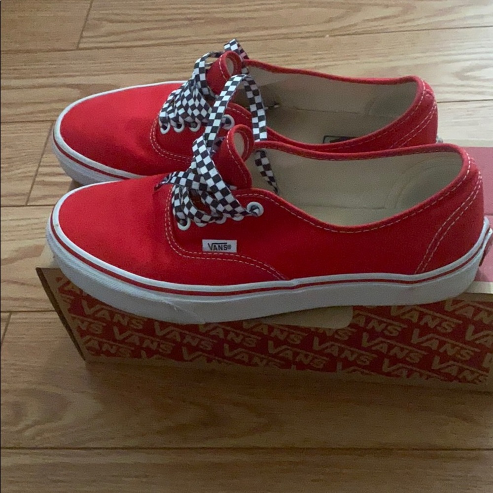 Vans Authenitcs